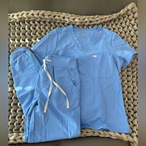 🫐FIGS Celi Blue Catarina Shirt and Zamora High Waisted 2.0 🫐